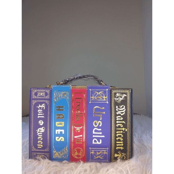 NWT Disney Villains Books Crossbody Bag Stitch Shoppe by Loungefly - Picture 1 of 3